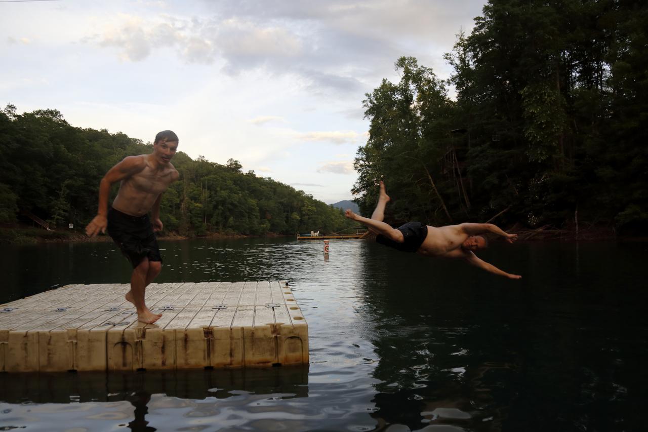 Frank'S Landing Villa Topton Dış mekan fotoğraf